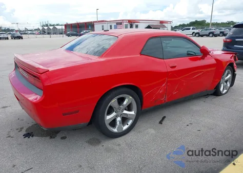 2014 Dodge Challenger Sxt z USA, uszkodzony, nr VIN 2C3CDYAG2EH302988